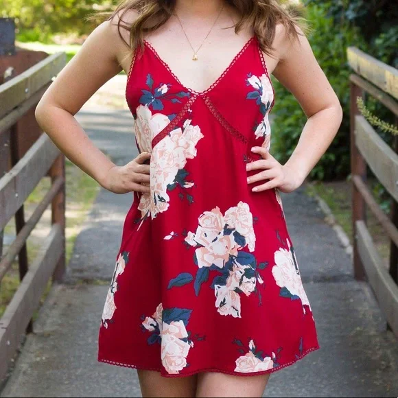 Tobi red floral mini dress